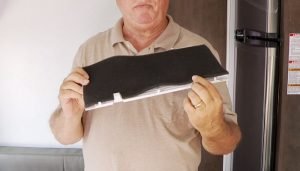 اهمية تنظيف فلتر المكيف