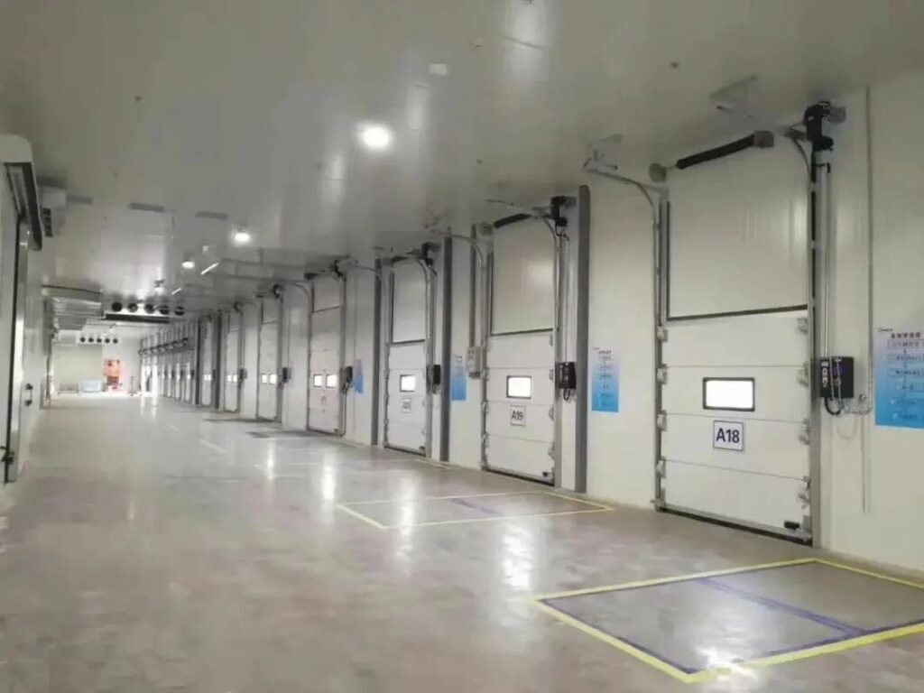 Antesala de la cámara fría