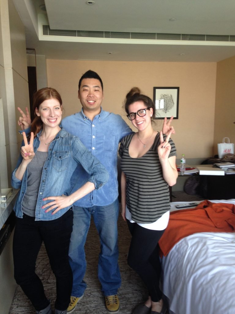 Bertemu dengan gadis-gadis