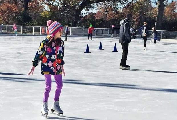 Piste di pattinaggio sul ghiaccio