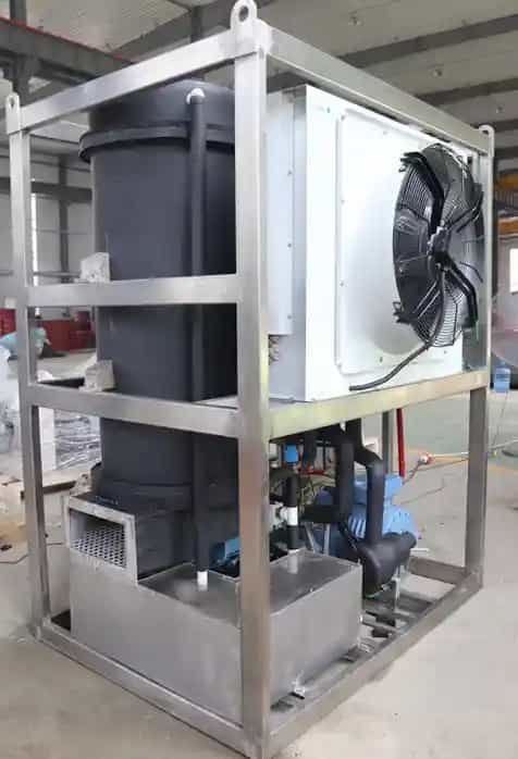 Assemblaggio della macchina per il ghiaccio a tubi